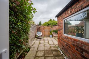 Photo 14- click for photo gallery